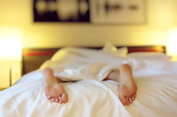 8 Natural Ways to Sleep Better